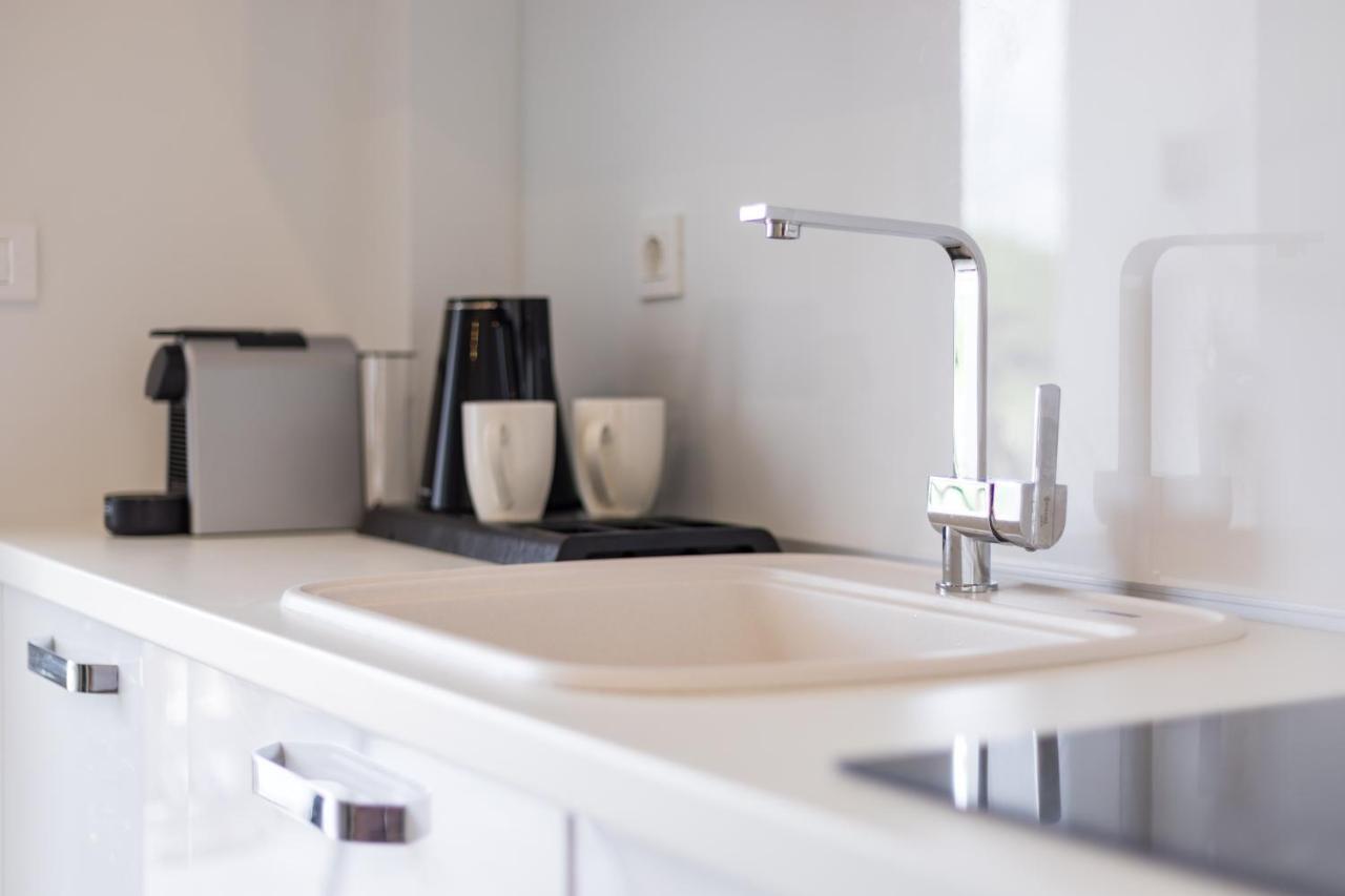 V Luxury Suites Kanálion Zewnętrze zdjęcie