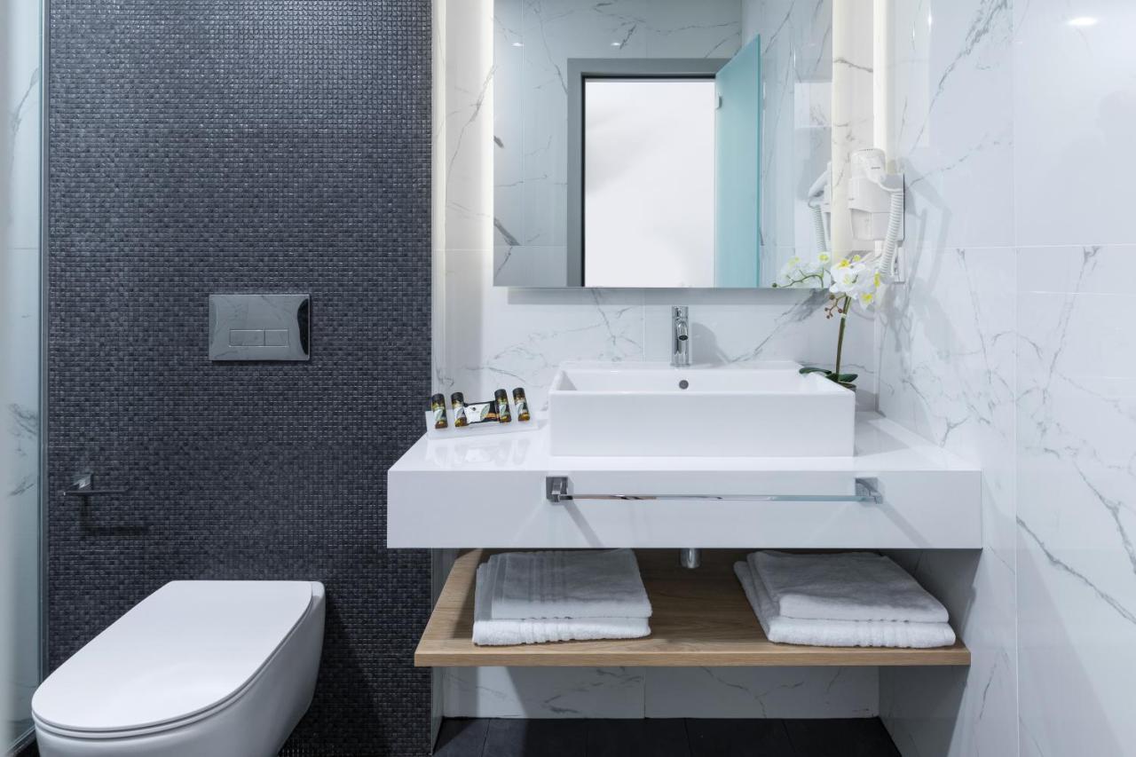 V Luxury Suites Kanálion Zewnętrze zdjęcie